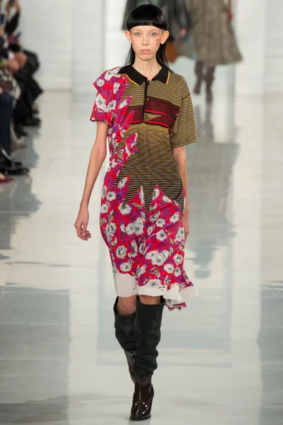 Look 9